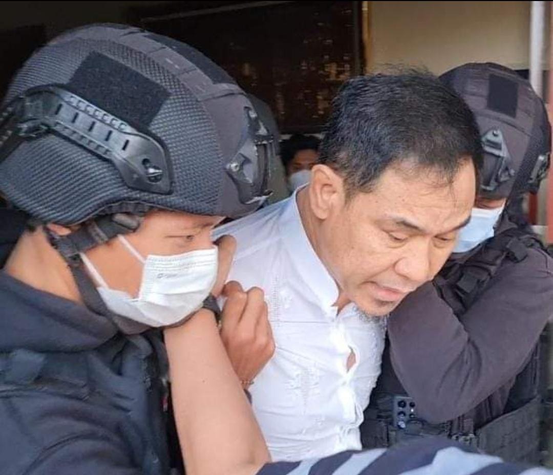 Eks Sekum FPI Munarman Ditangkap Terkait Baiat Teroris di 3 Kota