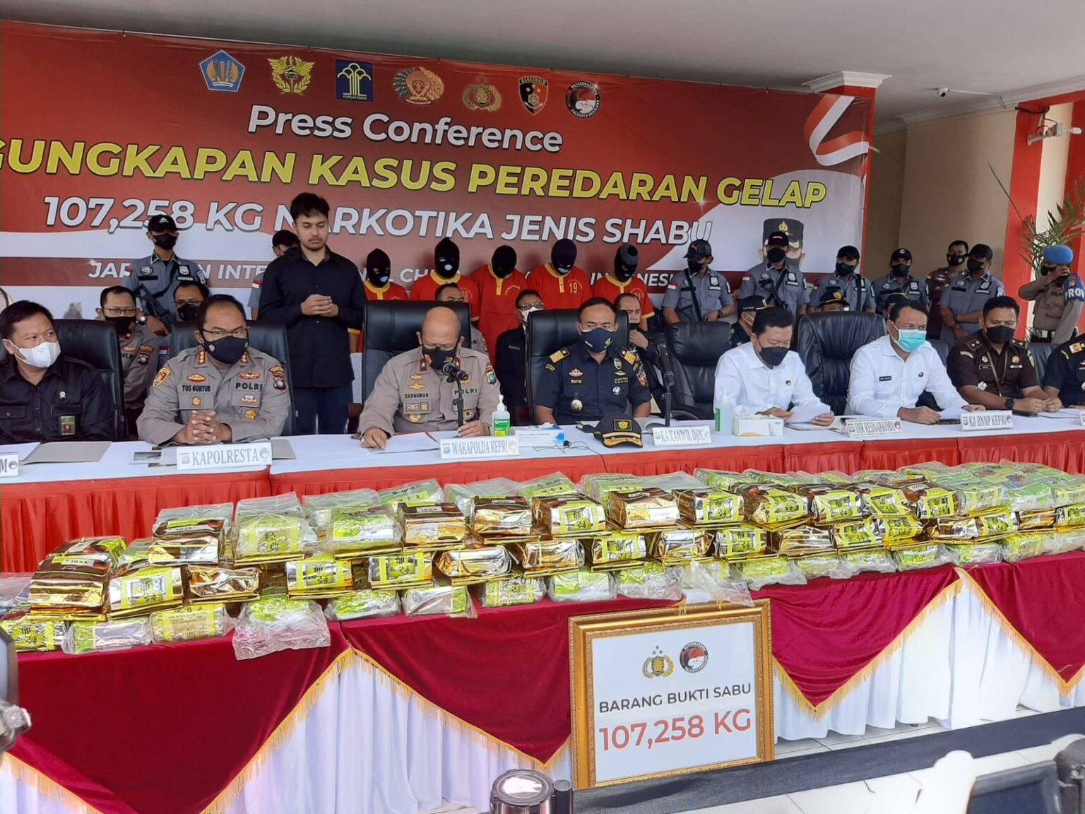 Polisi Ungkap Modus Baru Penyelundupan Ratusan Kilogram Sabu Gunakan Di ...