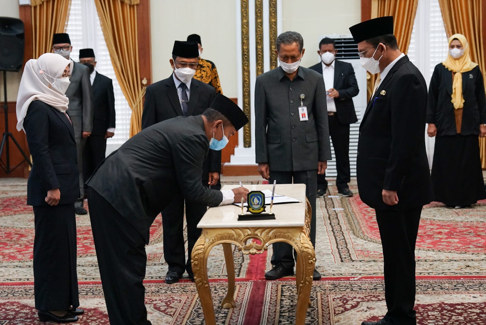Gubernur Ansar Lantik 6 Pejabat Eselon II Pemprov Kepri