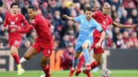 Liverpool Bermain Imbang 2-2 dengan Manchester City