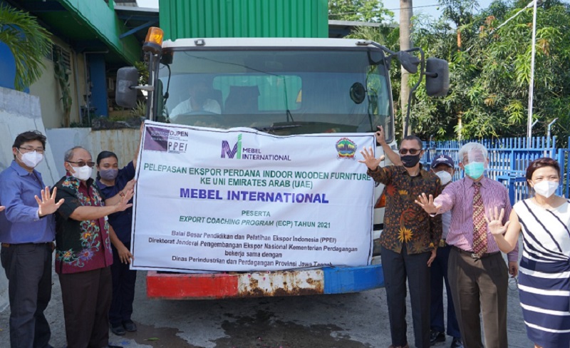 Mebel Produk Indonesia Laris di Uni Emirat Arab