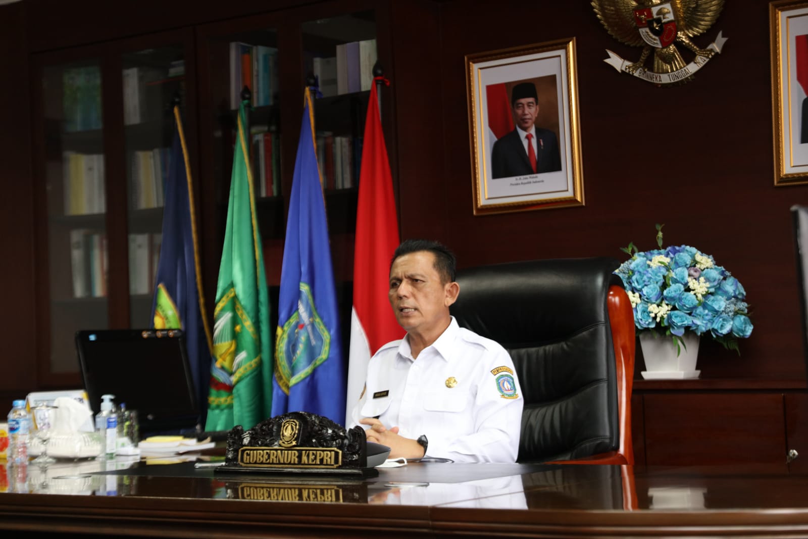 Buka Seminar Nasional Bulan Bahasa dan Sastra, Ansar: Bahasa Adalah Jati Diri Bangsa