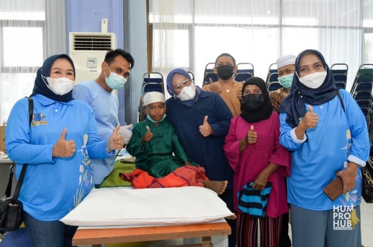 Hari Bhakti BP Batam, Wagub Marlin Buka Sunatan Massal PIKORI
