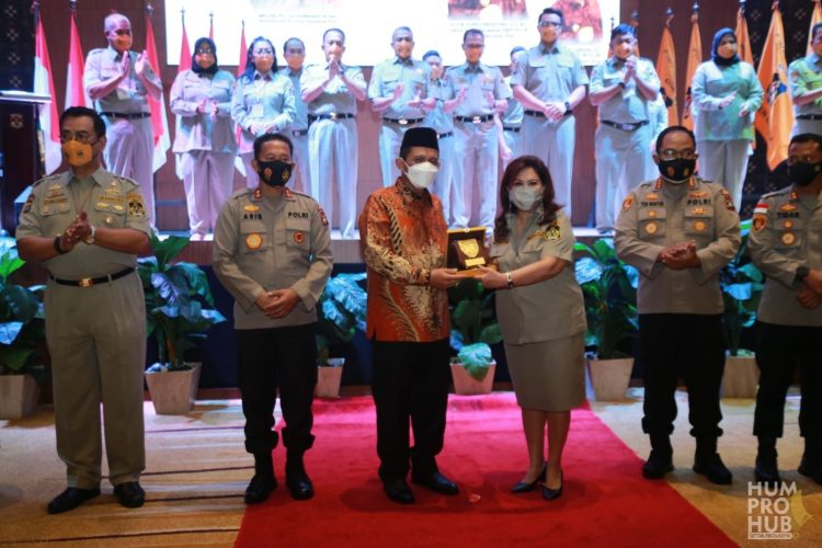 Gubernur Ansar Lantik Pengurus KBPP Kepri Masa Bakti 2021-2026