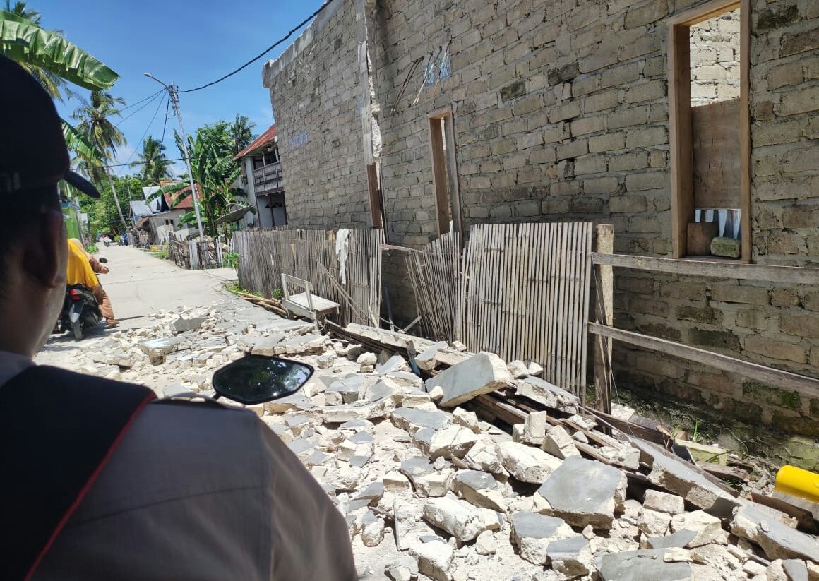 356 Rumah Rusak dan 770 Warga Mengungsi Akibat Gempa di NTT