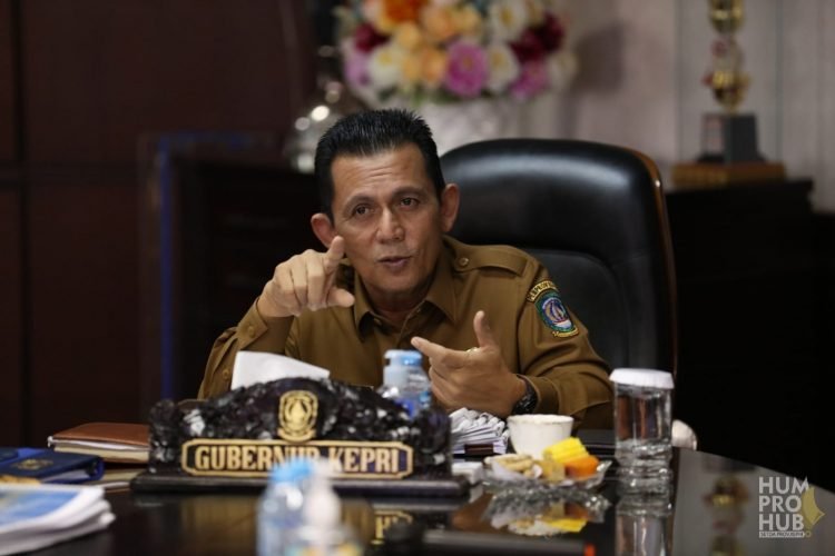 Gubernur Ansar Pimpin Ratas Bahas Rencana Pembangunan Konstruksi 2022