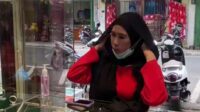 Wanita Pencuri Kalung Emas Akhirnya Kembali Barang Curiannya