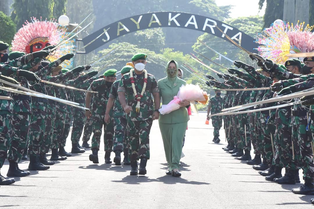 Mayjen Untung Budiharto, Eks Tim Mawar Kini Jadi Pangdam Jaya