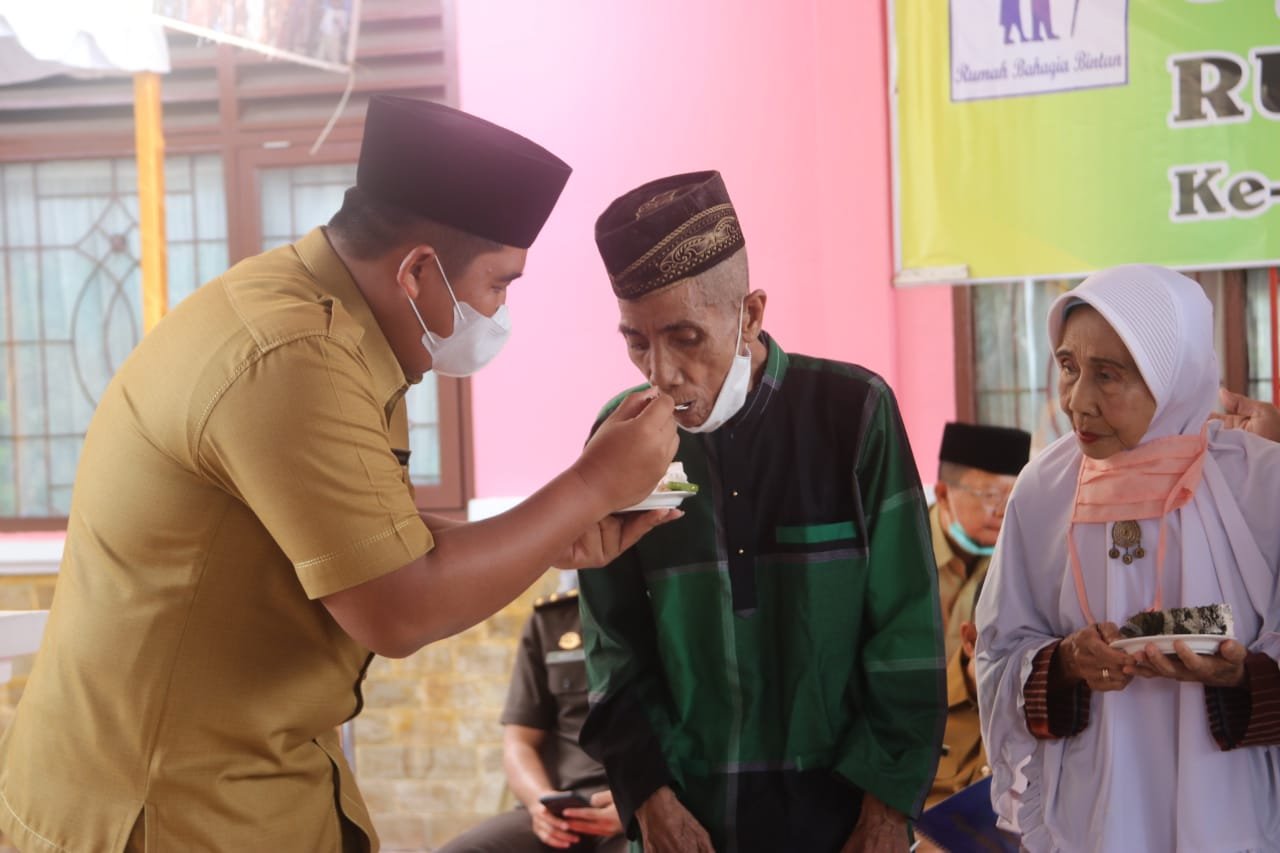 Plt. Bupati Bintan Hadiri HUT Rumah Bahagia Ke 15