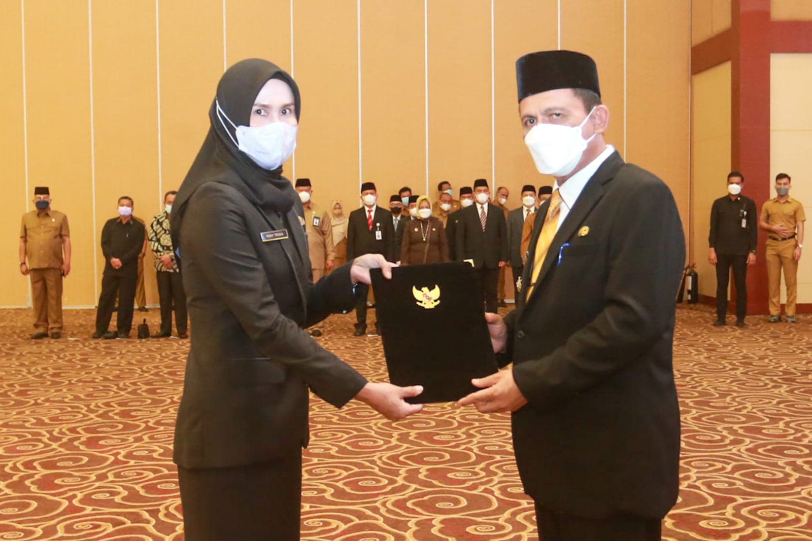 135 Kepala Sekolah dan Pengawas SMA, SMK, dan SLB Se-Kepri Dilantik