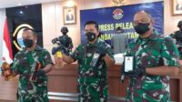 TNI AL Amankan Kapal Kayu Hendak Menyelundupkan Ribuan Miras Ilegal Asal Singapura Di Perairan Mapur