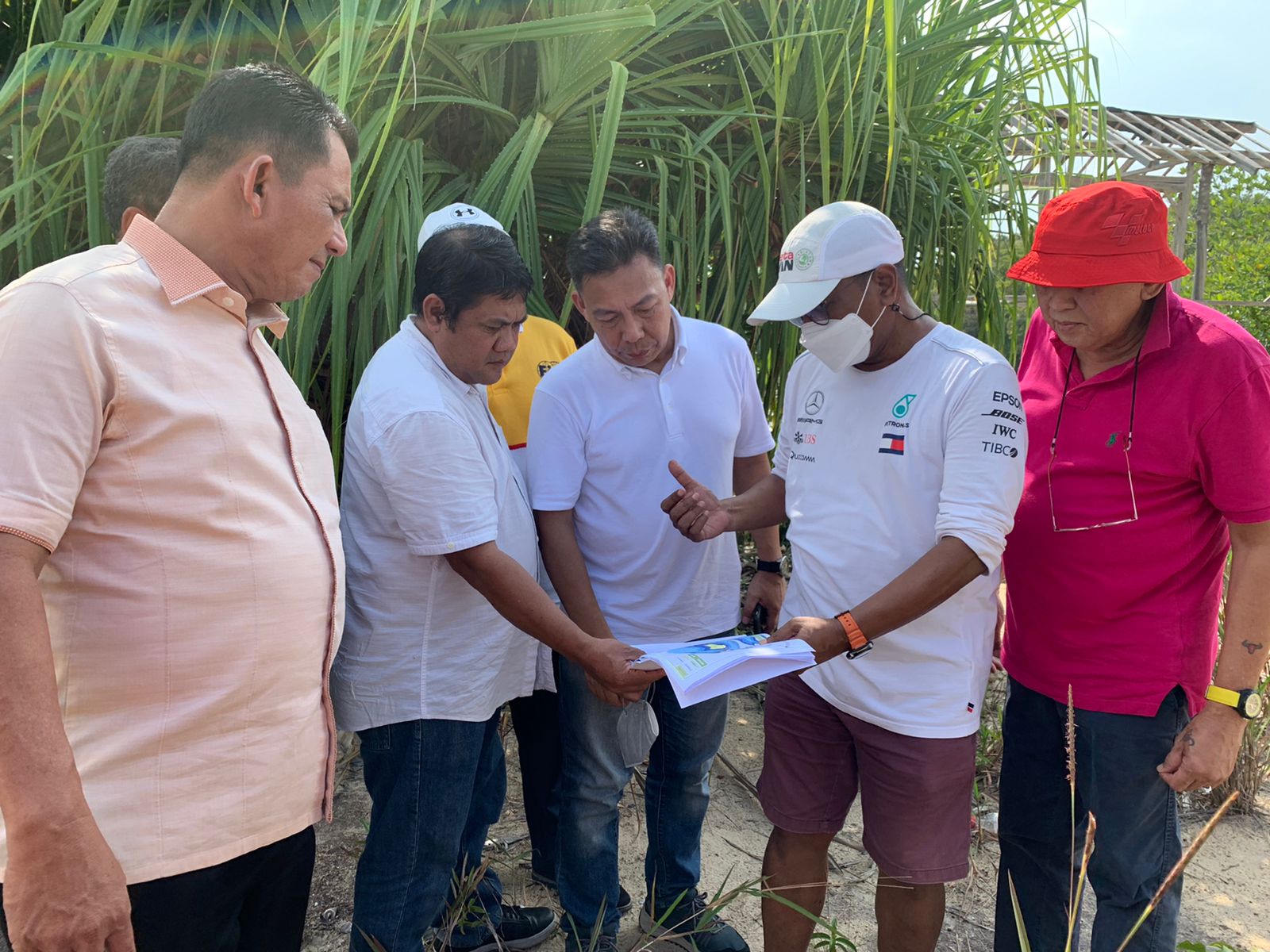 Gubernur Ansar Bersama Tinton Soeprapto Tinjau Lokasi Pembangunan Sirkuit F1 di Bintan