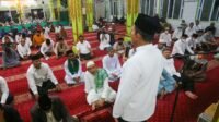 Gubernur Ansar Safari Ramadhan ke Masjid Jami' At Taqwa Belakang Padang