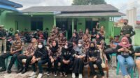 FKPPI dan POM AD Bagikan Ratusan Paket Takjil ke Pengendara di Tanjungpinang