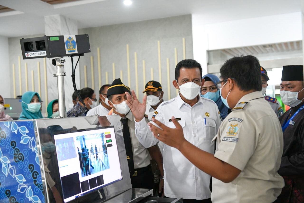 Lepas Pelayaran Karimun-Malaysia, Gubernur Ansar Harap Kunjungan Wisman Kembali Ramai