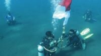 Hari Lahir Pancasila, KKP Gelar Upacara Bendera Dibawha Laut Bali