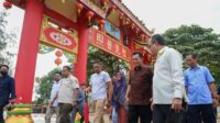 Gubernur Ansar Jamin Pembangunan Jalan Tidak Rusak Estetika Vihara Dharma Sasana