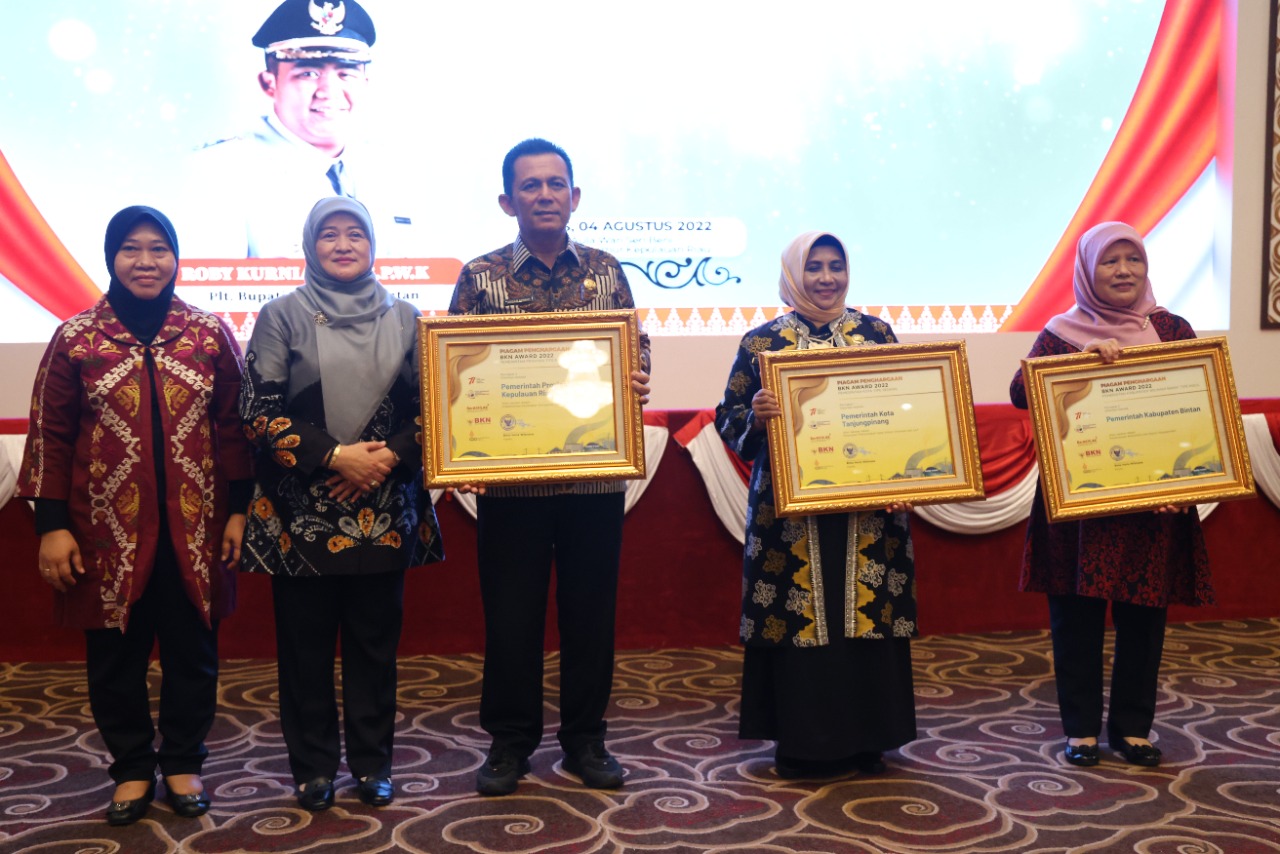 Pemprov Kepri Raih Dua Kategori BKN Award