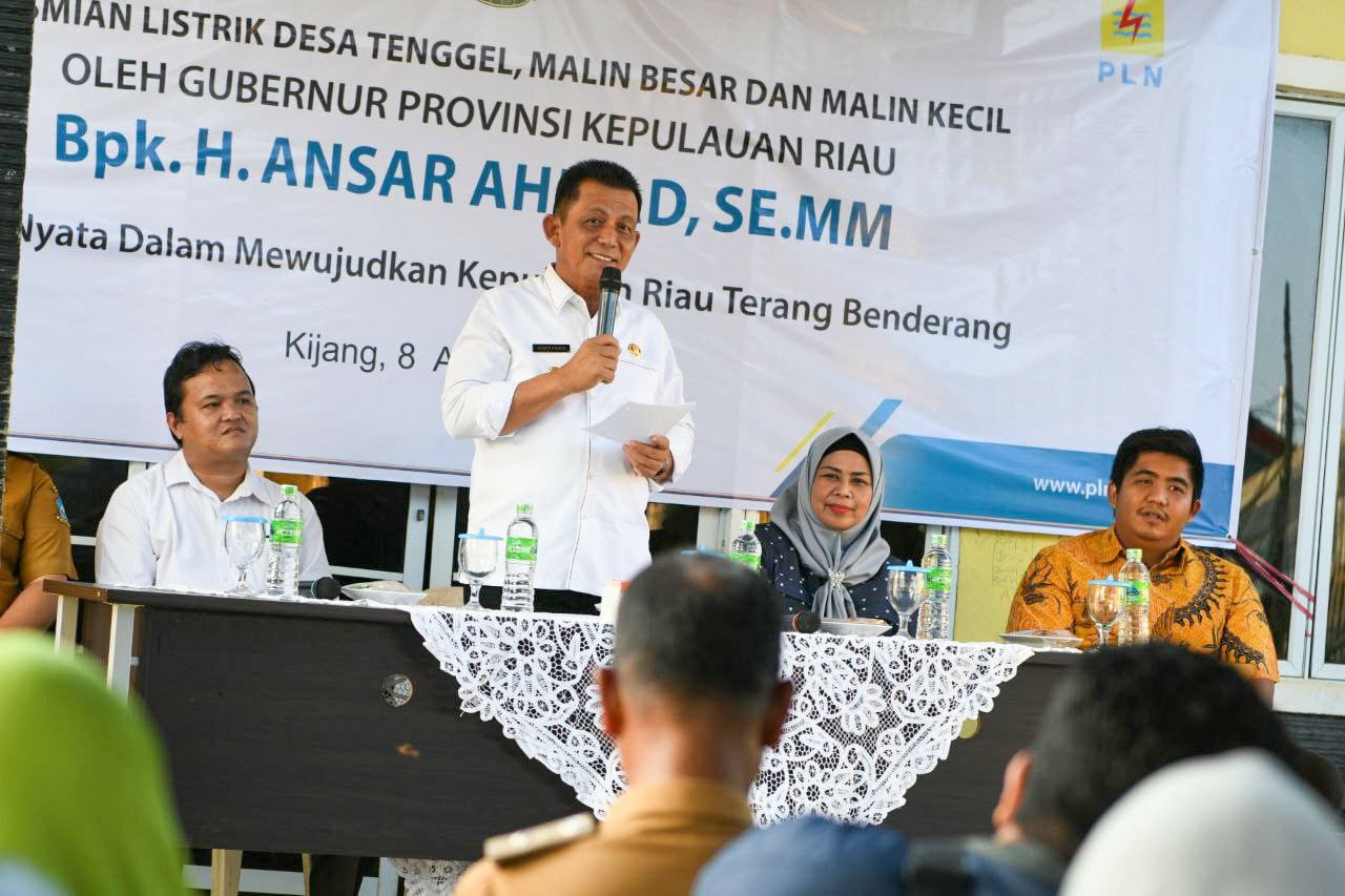 Gubernur Kepri Resmikan program Kepri Terang di Dua Desa di Bintan