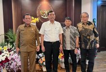 Photo of Gubernur Ansar Temui Luhut Binsar Bahas Penambahan Investasi KEK Galang Batang