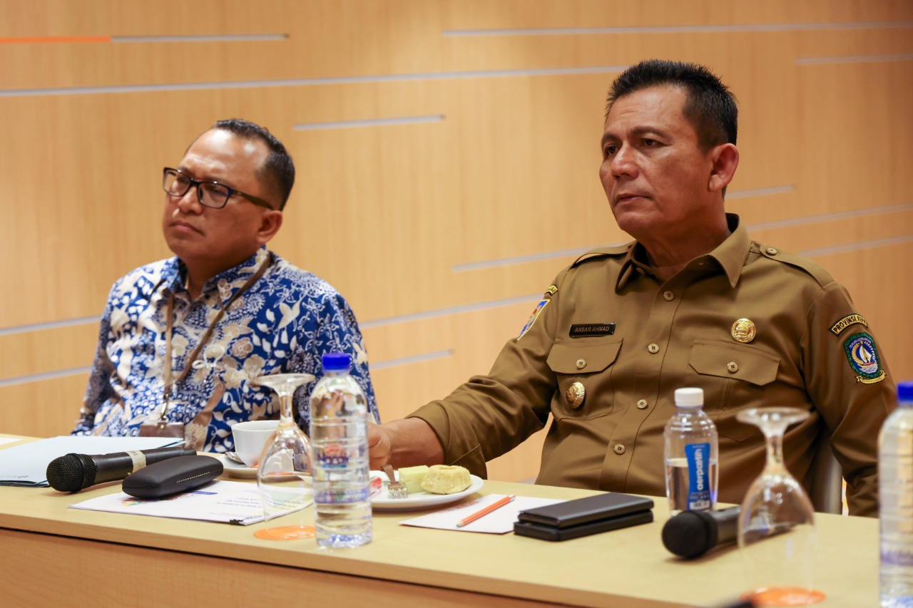 Gubernur Ansar Ikuti Rapat Pengendalian Inflasi Dari Batam