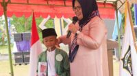 Dites Hafal Ayat Alquran, Pelajar SD di Batam Dapat Hadiah Ponsel dari Wagub Marlin