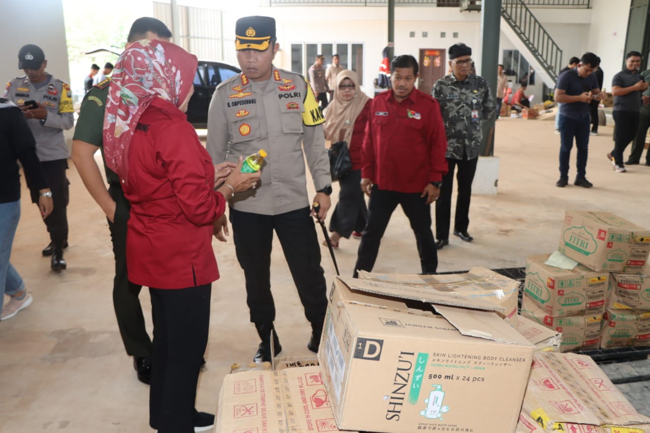 Disperindag Tanjungpinang, Polisi da TNI Sidak Ketersediaan Minyakita di Beberapa Gudang.