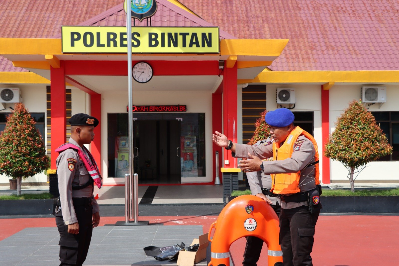 Satpolair Polres Bintan Latih Bintara Remaja Penyelamatan Laut