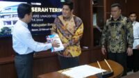 Bupati Bintan Serahkan LKPD Unaudited Tahun 2022 ke BPK