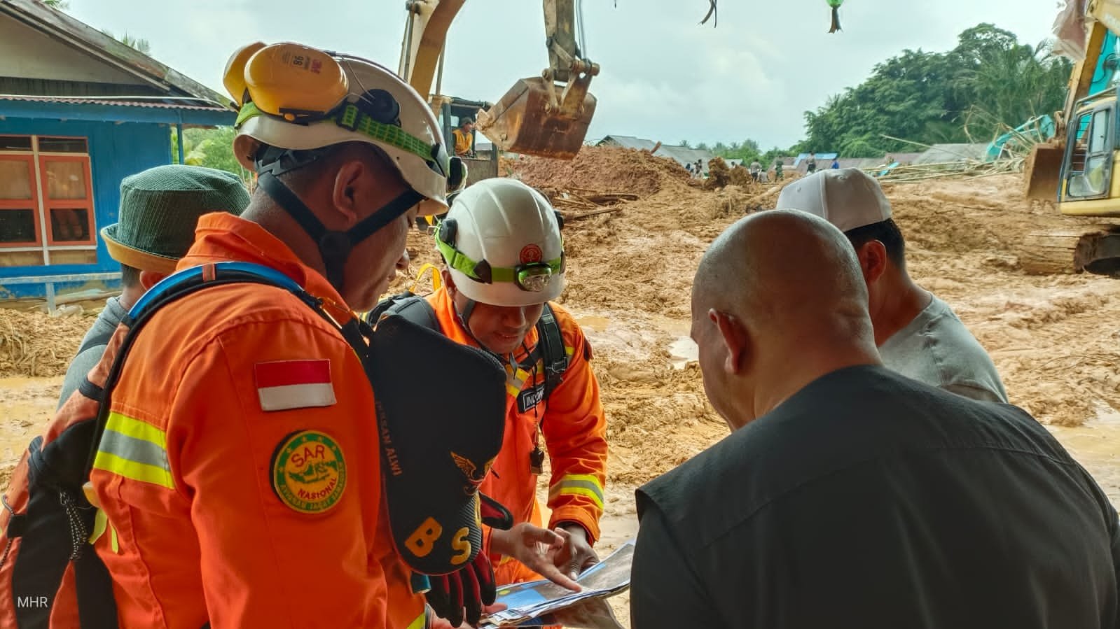 Hari Kelima Pencarian Korban Longsor di Kecamatan Serasan, Natuna.