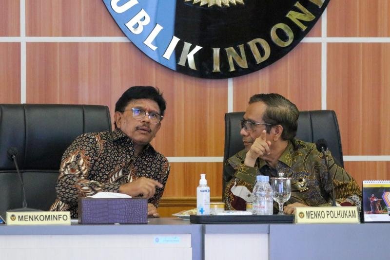 Mahfud Tegaskan Kasus Korupsi BTS Tak Ada Kaitan dengan Politik