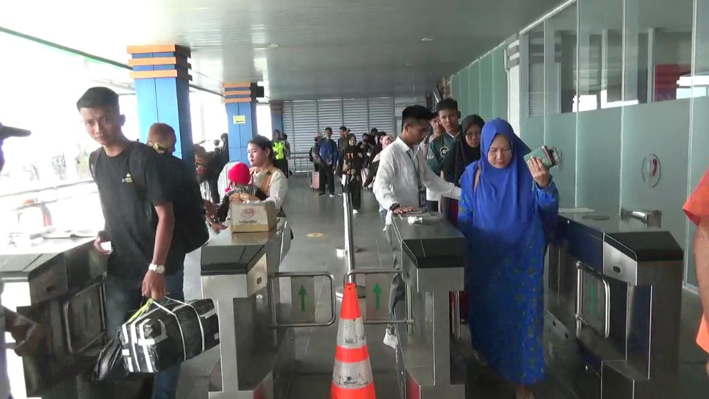 Mulai 1 Agustus Tarif Pas Masuk Pelabuhan SBP Tanjungpinang Naik Rp 15 Ribu.