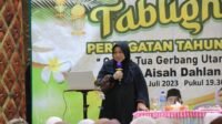 Hadir di Bintan, Ustadzah Aisah Dahlan Berikan Tips Orang Tua Sukses Dunia Akhirat.