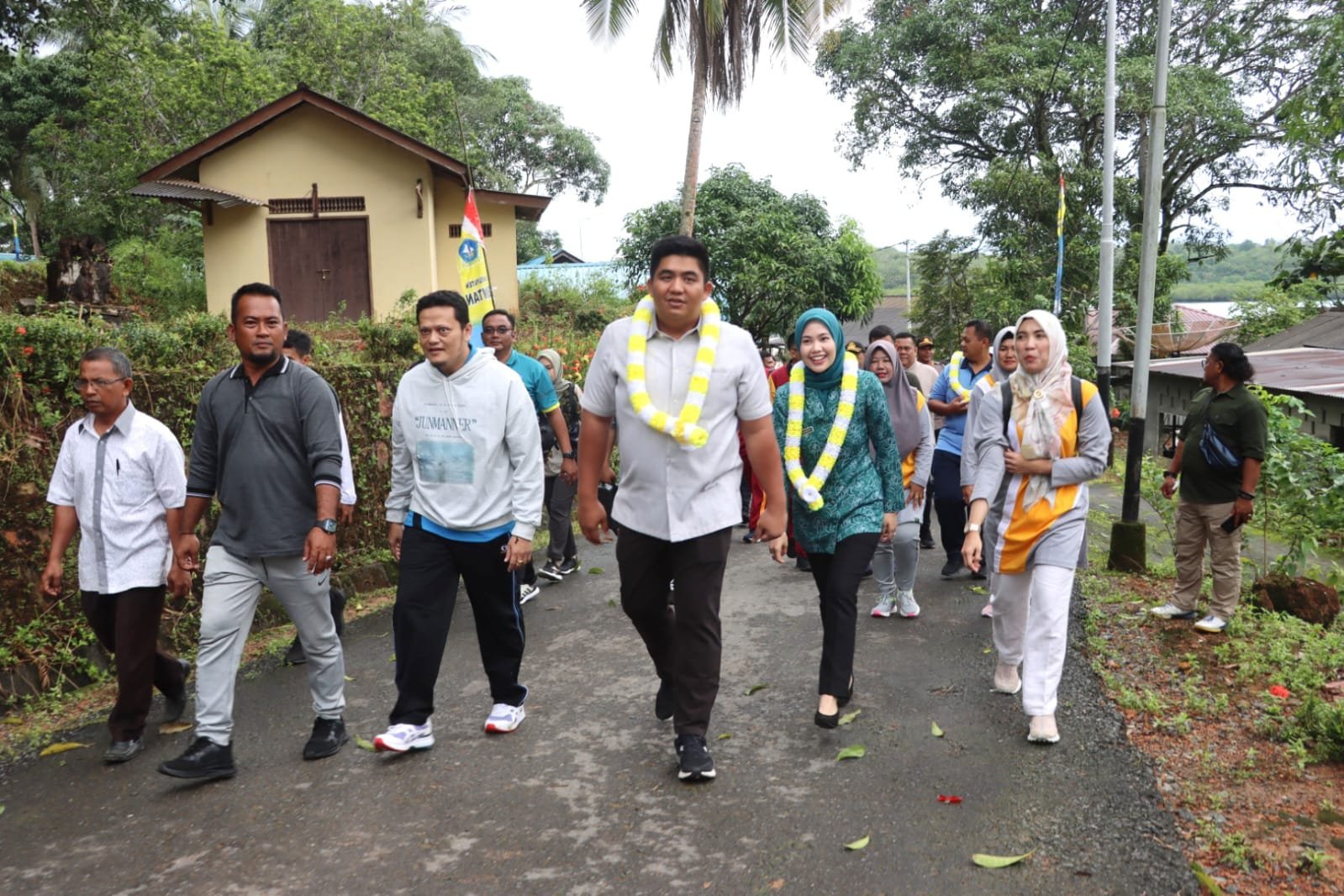 Bupati Roby Sampaikan Program Prioritas Usai Dengarkan Keluhan Warga Numbing