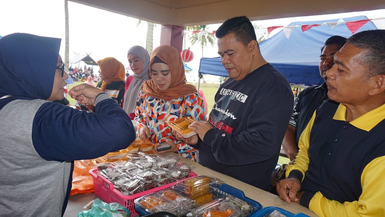 Sekda Bintan Buka Festival Kuliner Desa Malang Rapat.