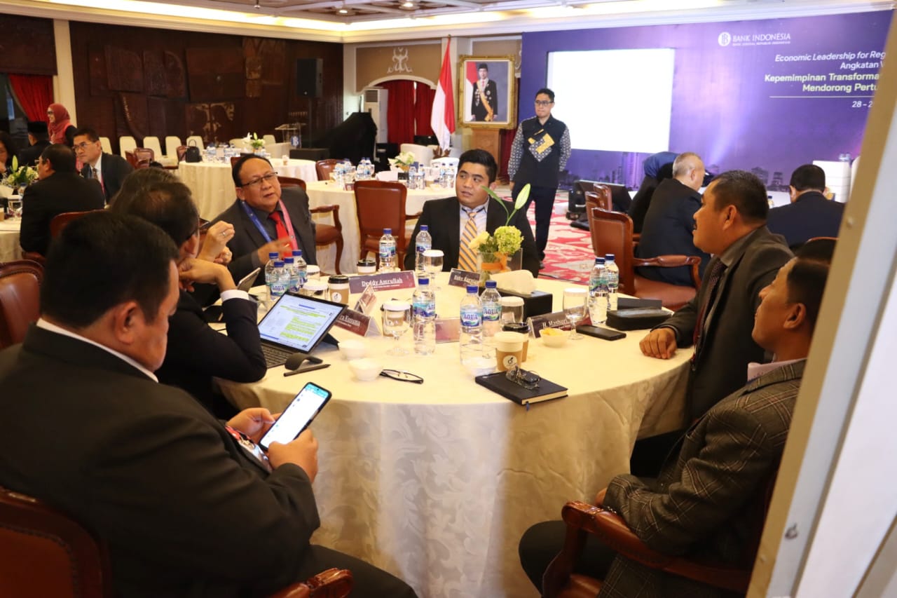 Bupati Bintan Roby dan 9 Bupati/Wali Kota se Indonesia Ikuti Economic Leadership for REL.