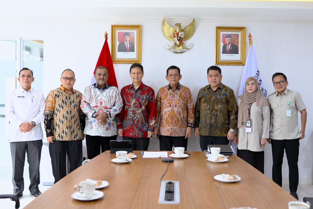 Gubernur Kepri dan Bupati Karimun Temui Menkes RI Bahas Rencana Pengembangan RS Tanjung Batu.