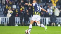 Edin Dzeko Masih Tajam, Bikin Hat-trick Lagi untuk Fenerbahce