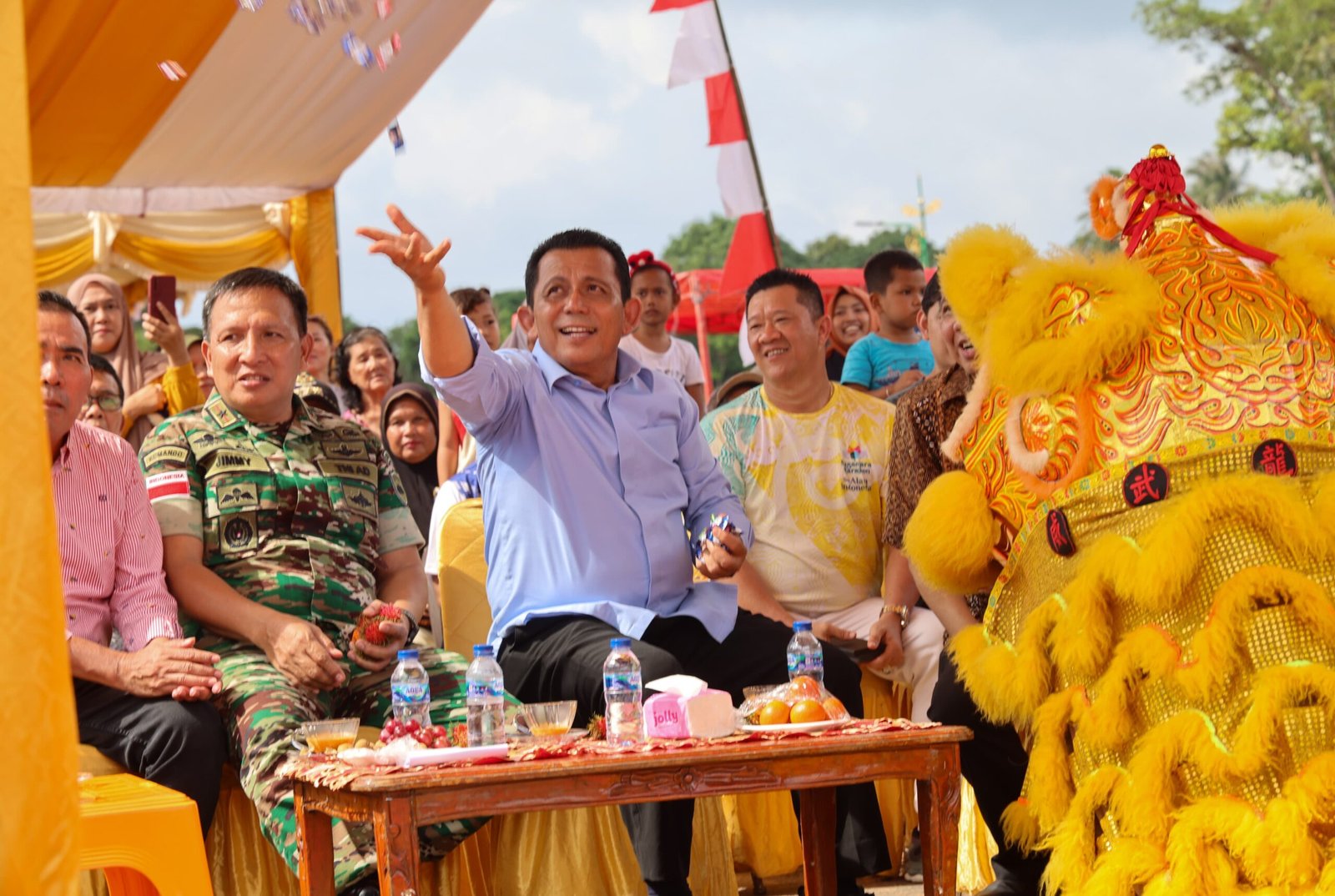 Gubernur Ansar Resmikan Jalan Baru Menuju Kelenteng Sun Te Kong