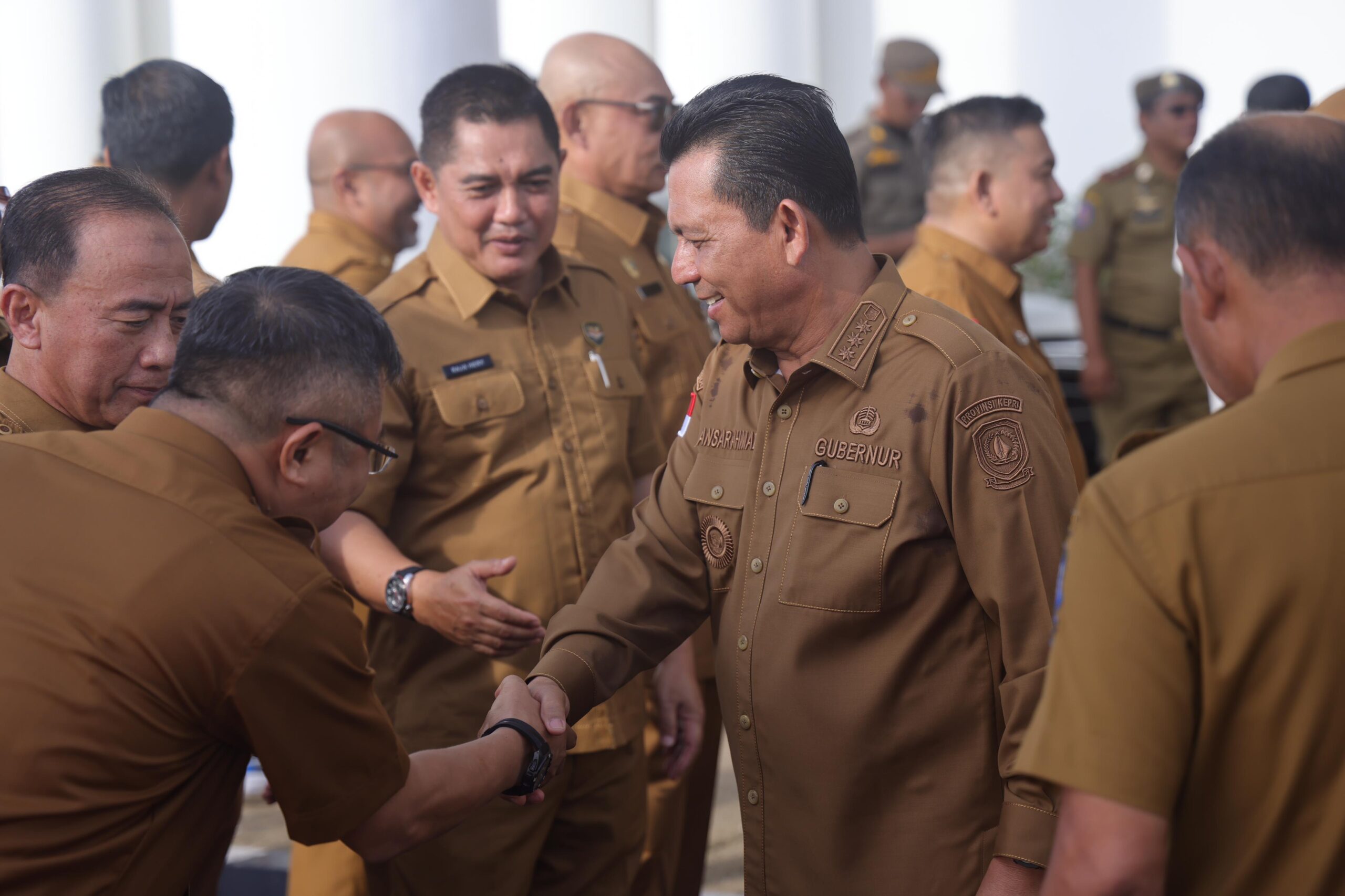 Gubernur Ansar Ahmad Minta ASN Tingkatkan Kinerja dan Jaga Kekompakan di Tahun Terakhir Masa Jabatan