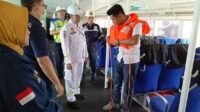 Pastikan Keamanan Pelayaran Saat Mudik, KSOP Uji Kelayakan Kapal di Pelabuhan SBP Tanjungpinang .