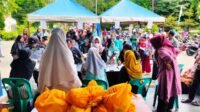 Ratusan Warga Melayu Kota Piring Terima Bingkisan Hari Raya