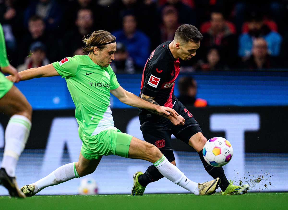 Tumbangkan Wolfsburg 2-0, Bayer Leverkusen Mantap di Puncak Klasemen Bundesliga