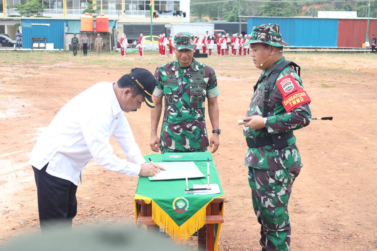 Wali Kota Batam Muhammad Rudi Pimpin Upacara TMMD ke 120 Lantamal IV Batam.