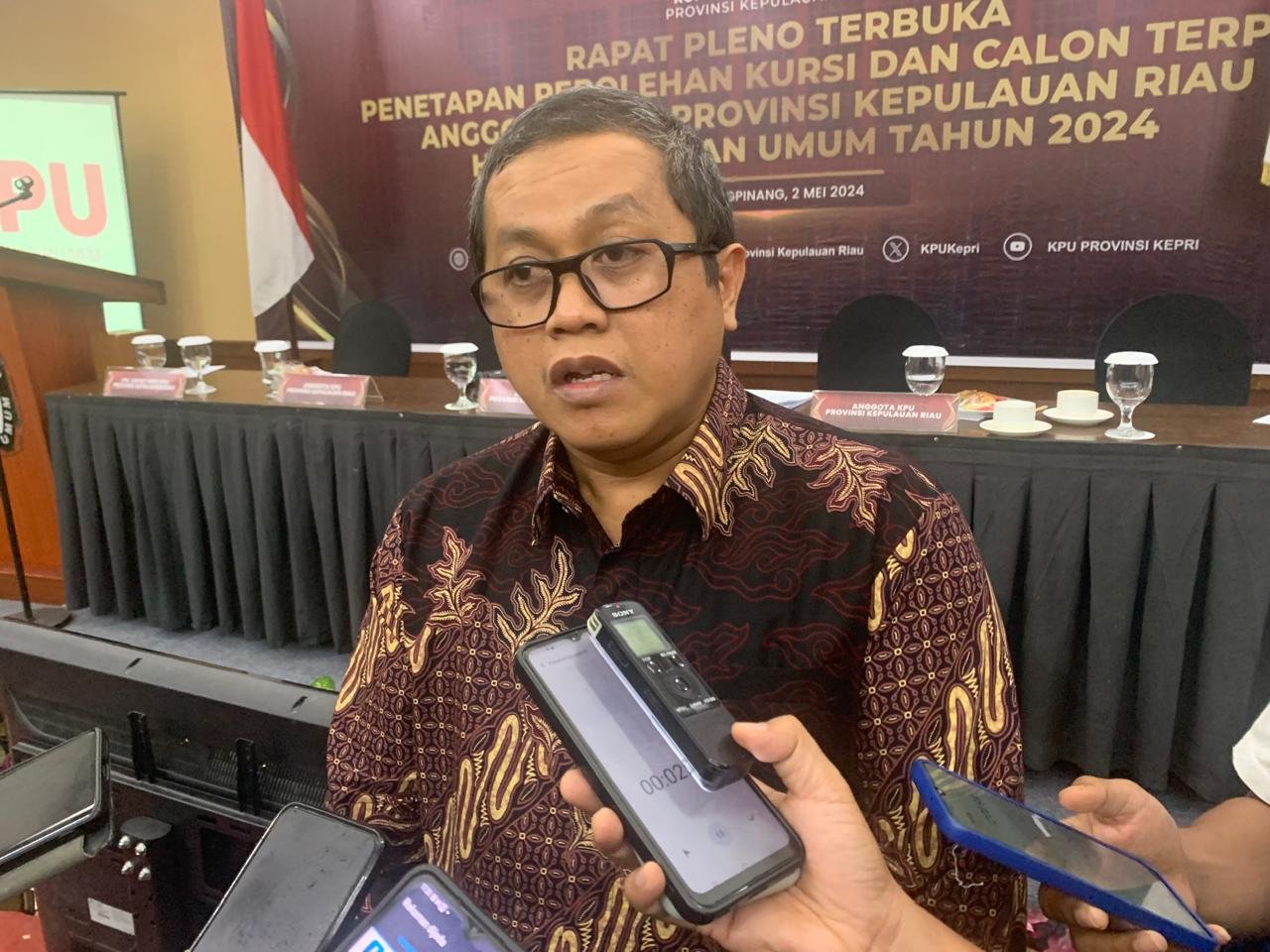 KPU Kepri Umumkan 45 Nama Anggota DPRD Terpilih di Pemilu 2024.