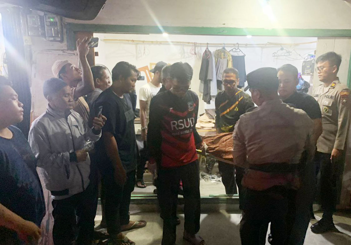Lagi Ngobrol dengan Teman, Penjahit di Tanjungpinang Tiba-Tiba Meninggal Dunia.