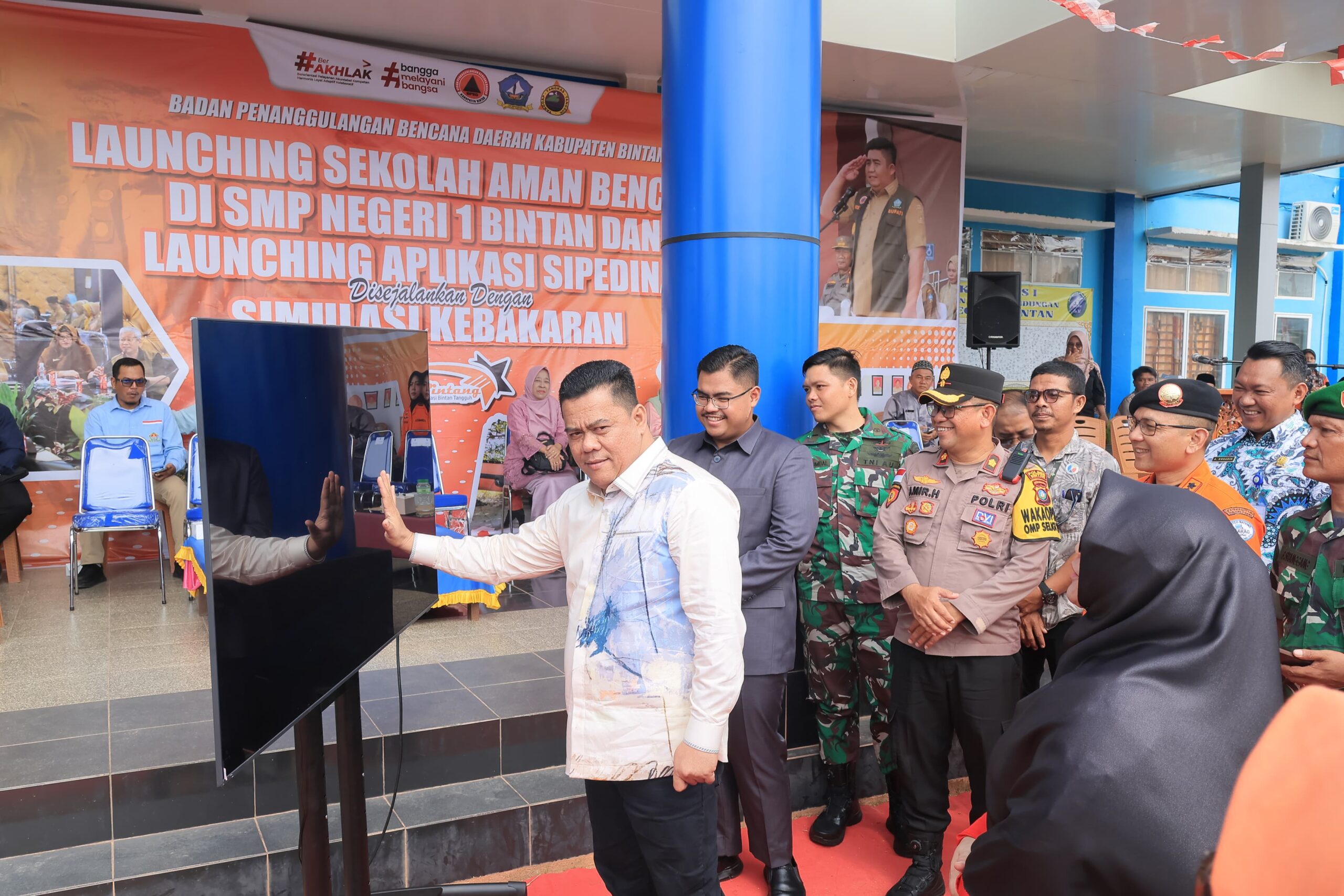 Sekda Bintan Launching Sekolah Aman Bencana dan Aplikasi Sipedina.