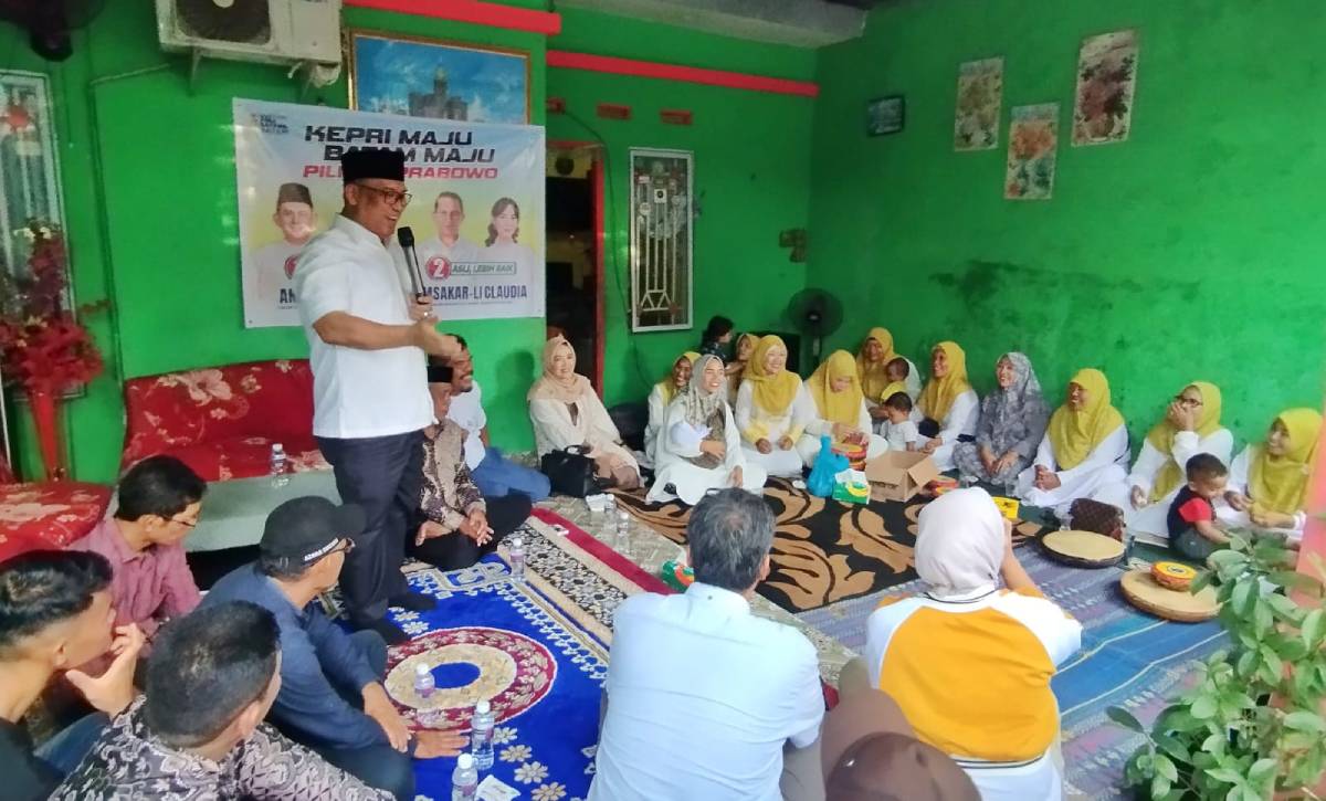 Atasi Krisis Air di Tanjung Uncang, Cagub Nyanyang Bakal Siapkan Anggaran Pemasangan Pipa.