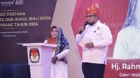 Gugup Diawal Tampil Debat Perdana, Rizha Sukses Sampaikan Gagasan yang Cemerlang.