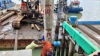 Pembangunan Ponton HDPE Kecamatan Durai Karimun Digesa.